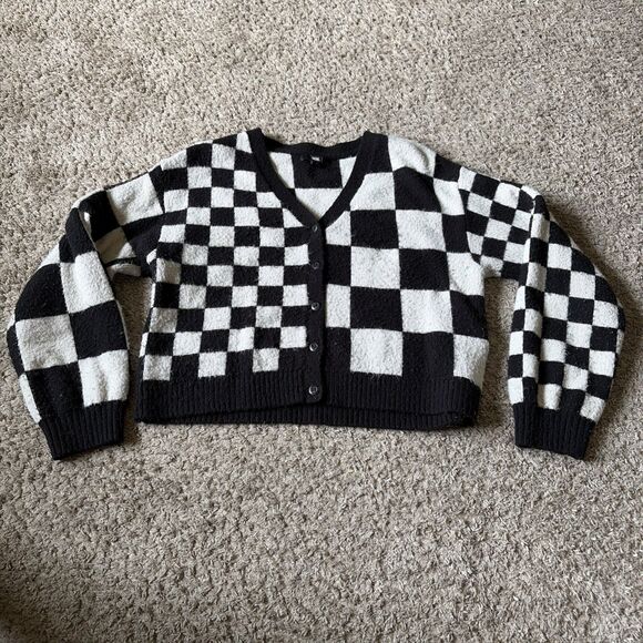 Vans Sweaters - Vans Cardigan Sweater Womens M Black White Checkered V Neck Button Knit Fuzzy